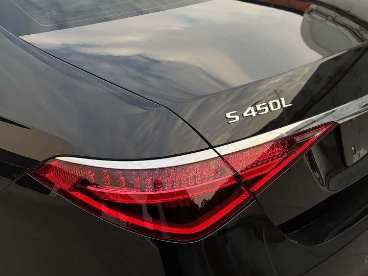 Фото 6 - Mercedes-Benz S-Class