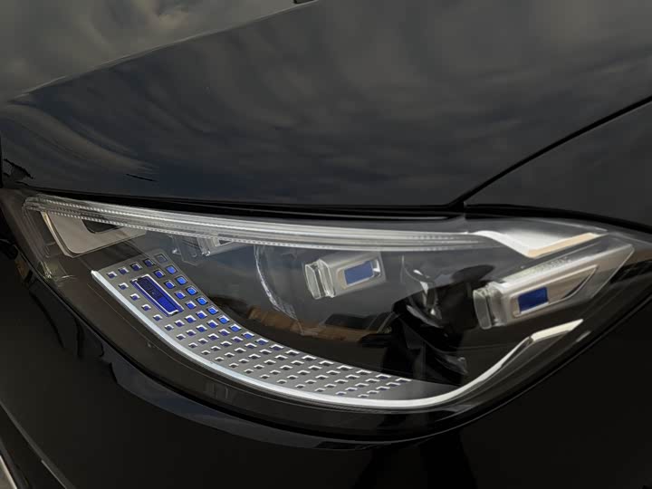 Фото 7 - Mercedes-Benz S-Class