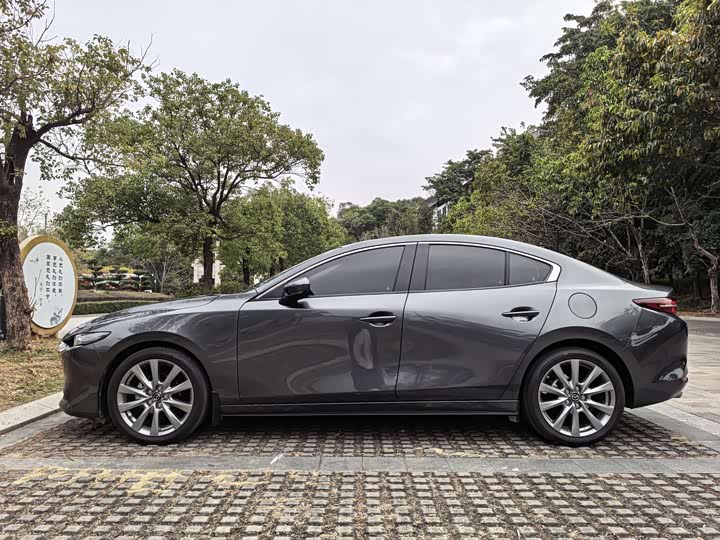 Фото 4 - Mazda 3 (Axela)