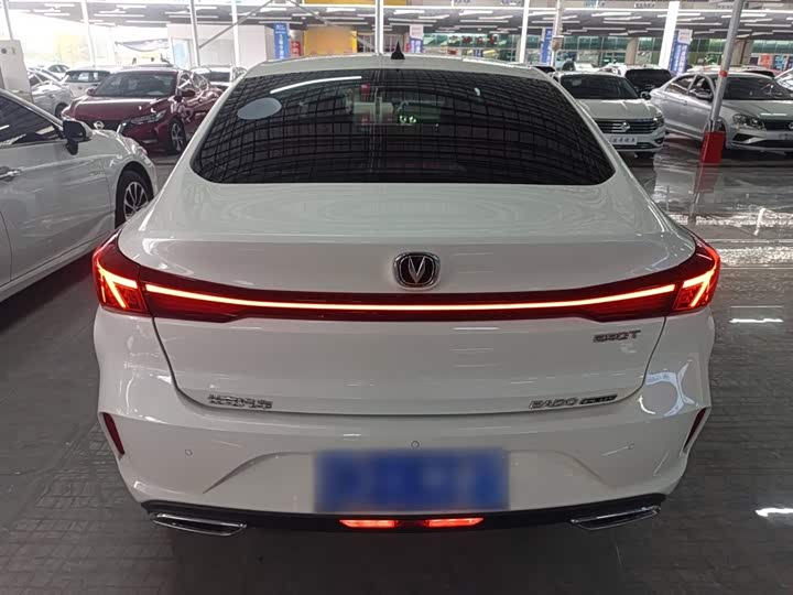 Фото 6 - Changan Eado Plus