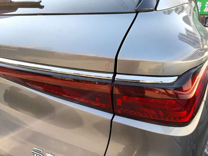 Фото 8 - BYD Yuan Plus