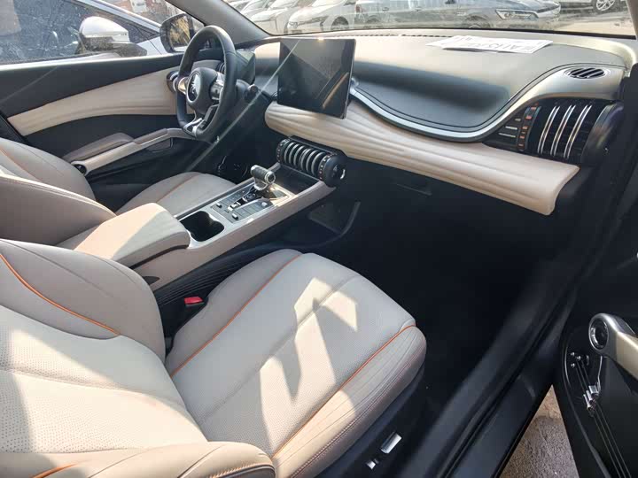 Фото 9 - BYD Yuan Plus