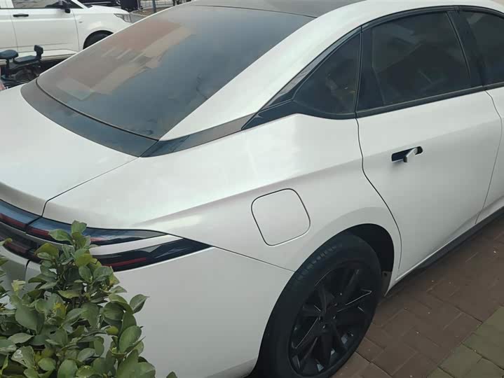 Фото 3 - GAC Aion S Plus