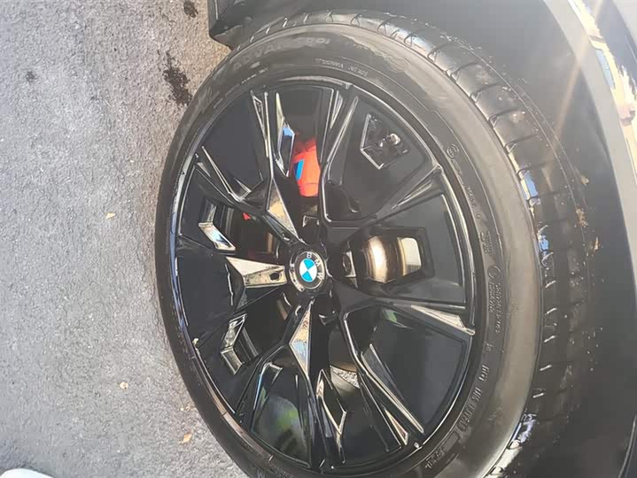 Фото 6 - BMW iX3