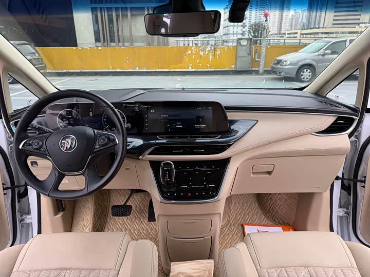 Фото 5 - Buick GL8 ES