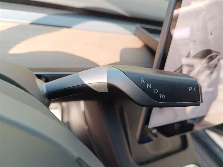 Фото 7 - Tesla Model Y