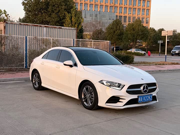 Фото 3 - Mercedes-Benz A-Class