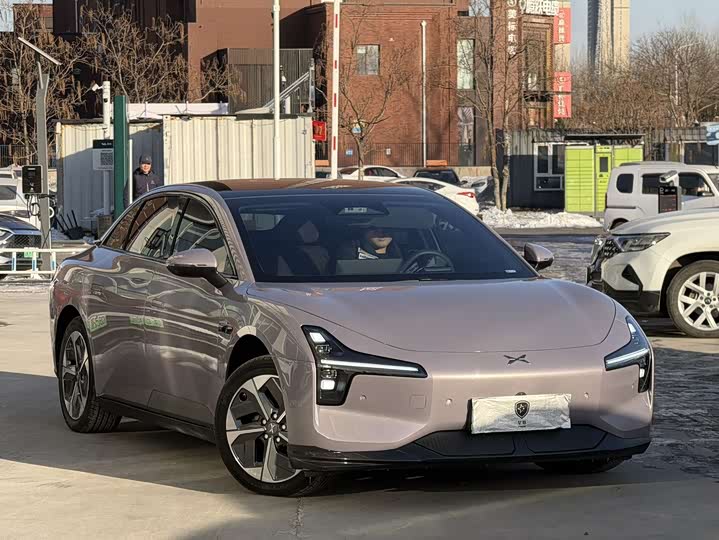 Фото 2 - XPeng Mona M03