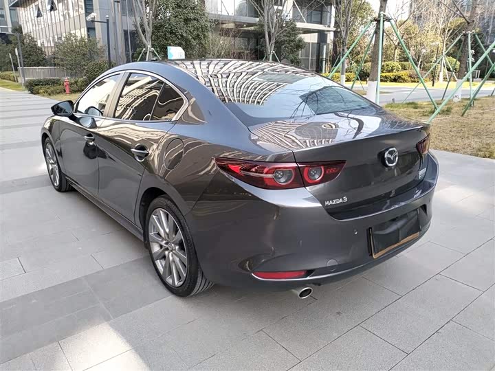 Фото 5 - Mazda 3 (Axela)