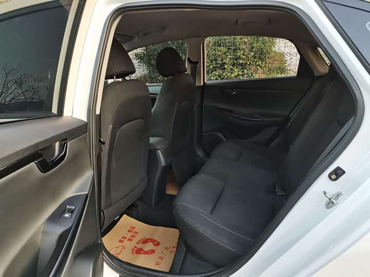 Фото 7 - Hyundai Celesta