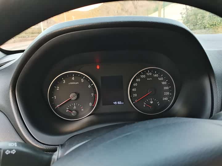 Фото 9 - Hyundai Celesta