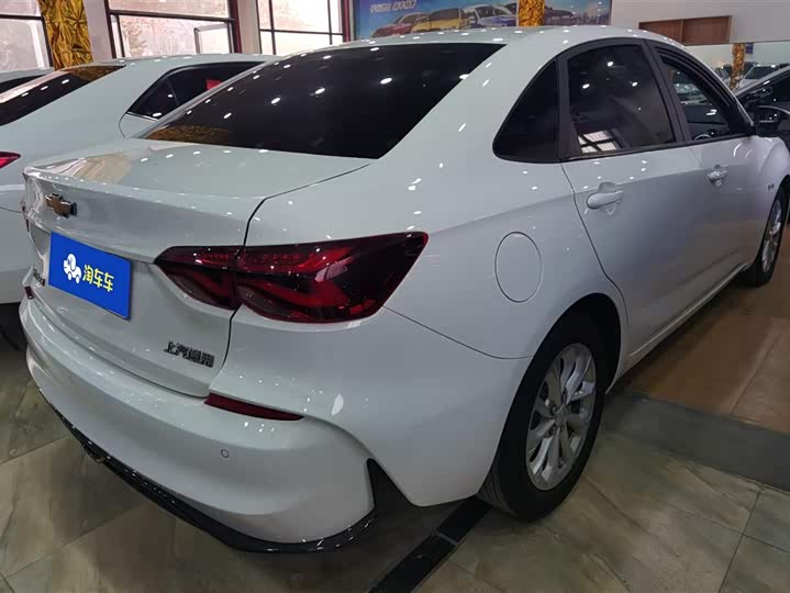 Фото 3 - Chevrolet Monza