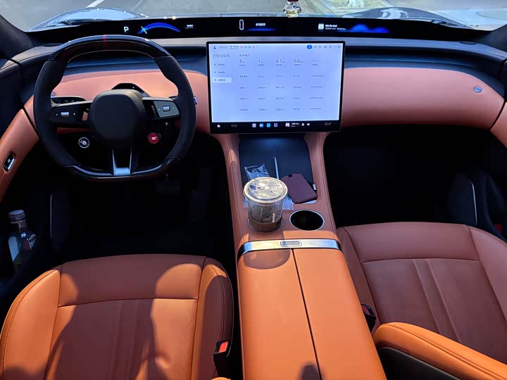 Фото 8 - Xiaomi YU7