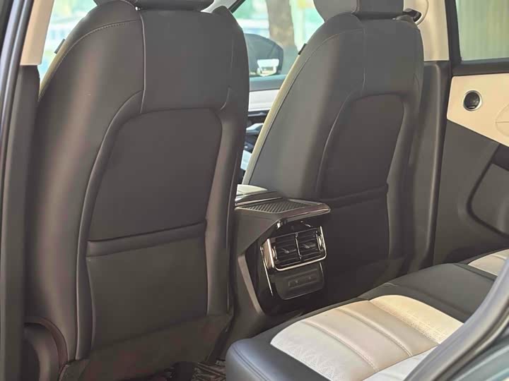 Фото 7 - Land Rover Range Rover Evoque L