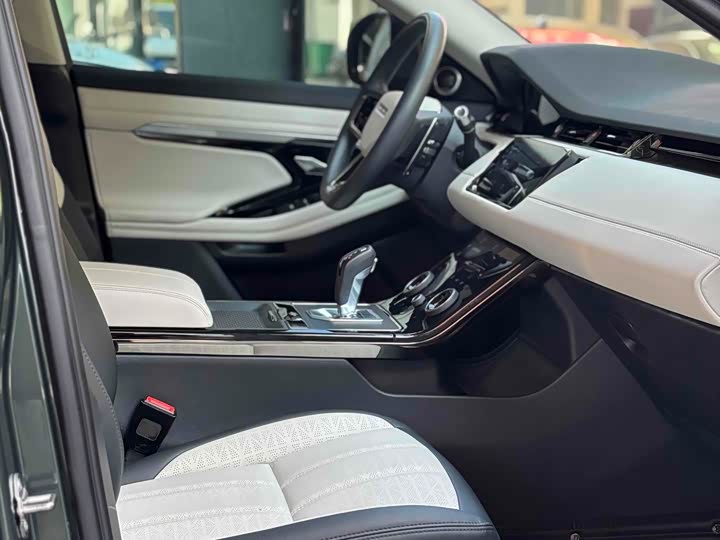 Фото 8 - Land Rover Range Rover Evoque L