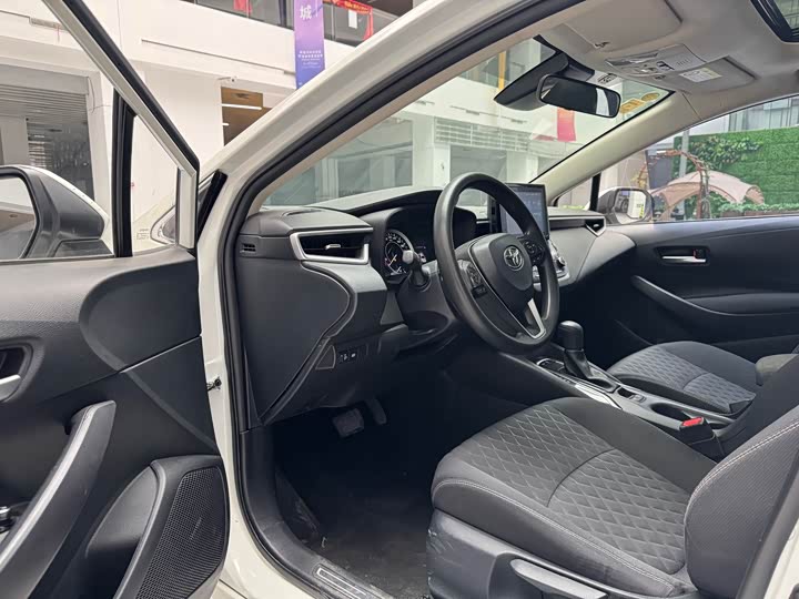 Фото 9 - Toyota Allion