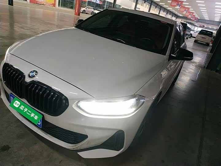 Фото 1 - BMW 1 Series