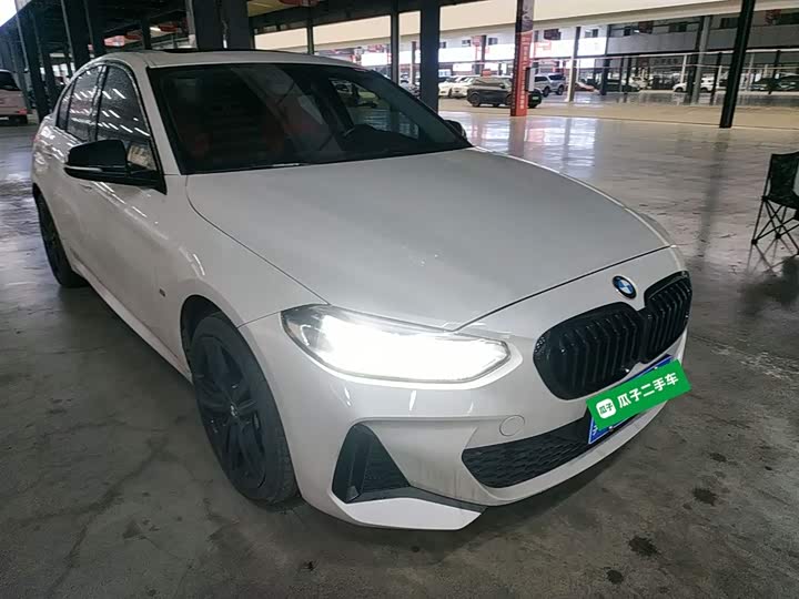 Фото 4 - BMW 1 Series