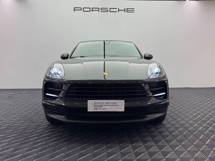 Фото 2 - Porsche Macan