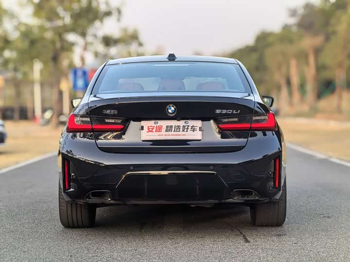 Фото 4 - BMW 3 Series