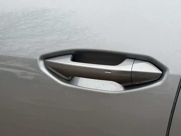 Фото 8 - Audi Q4 e-tron