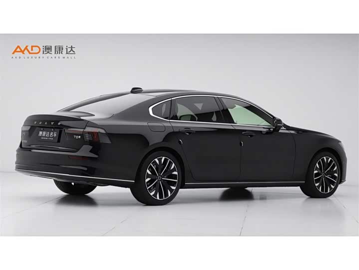 Фото 3 - Volvo S90 Hybrid