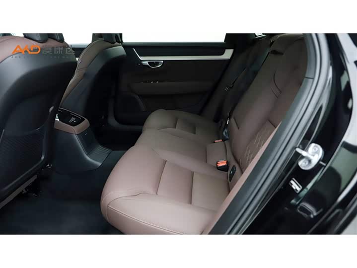 Фото 7 - Volvo S90 Hybrid