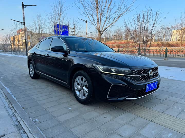 Фото 3 - Volkswagen Passat