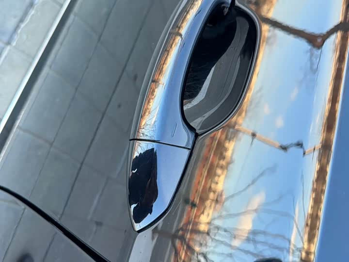 Фото 9 - Volkswagen Passat