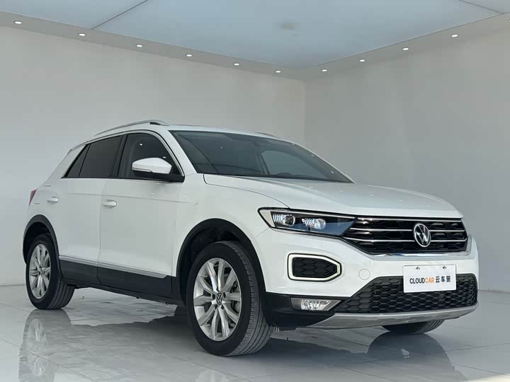 Фото 3 - Volkswagen T-Roc