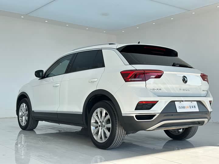 Фото 5 - Volkswagen T-Roc