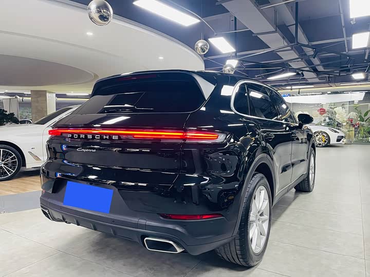 Фото 5 - Porsche Cayenne