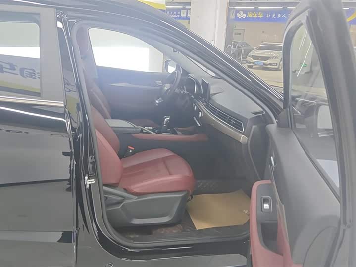 Фото 8 - Jetour X70