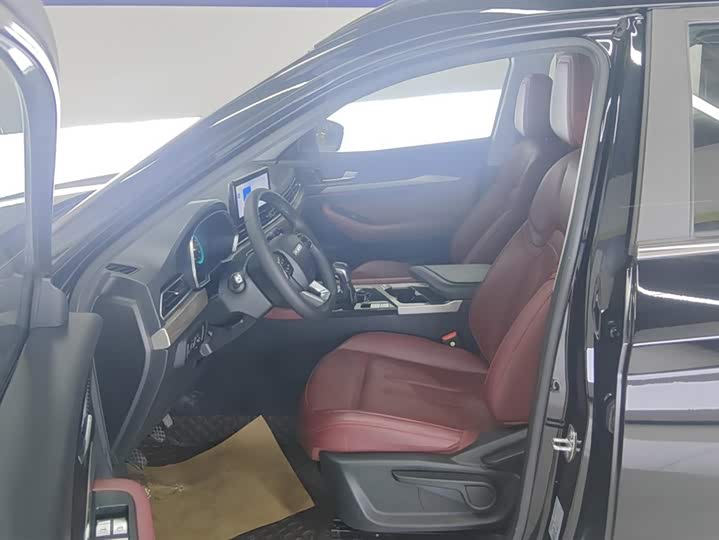 Фото 9 - Jetour X70