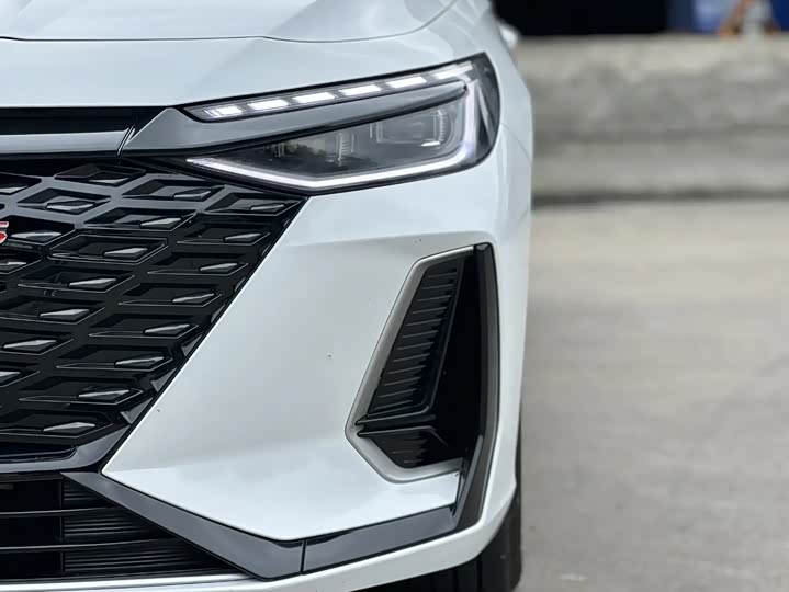 Фото 4 - Chery Arrizo 8