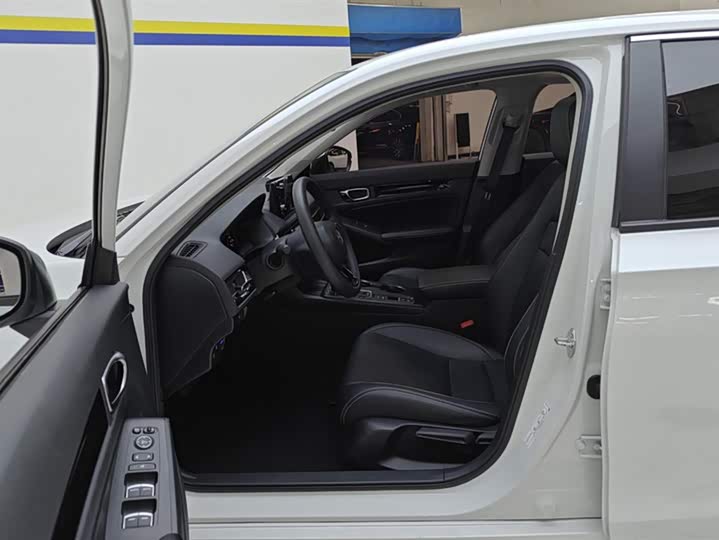 Фото 9 - Honda Civic