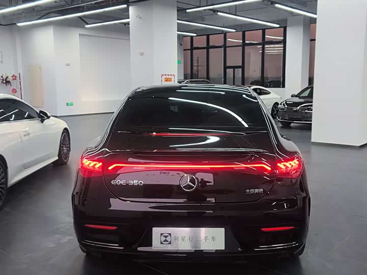 Фото 5 - Mercedes-Benz EQE