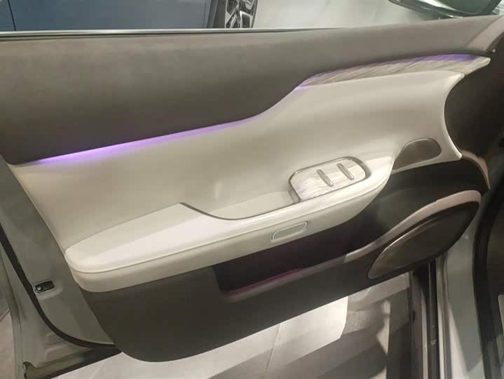 Фото 7 - Nio ET7