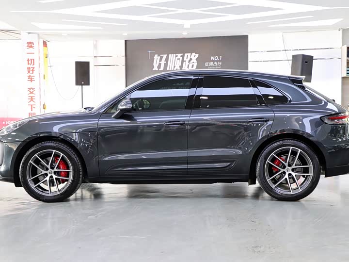 Фото 4 - Porsche Macan