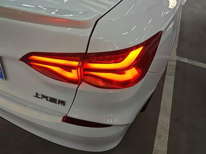 Фото 8 - Chevrolet Monza