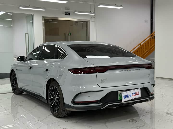 Фото 4 - BYD Han