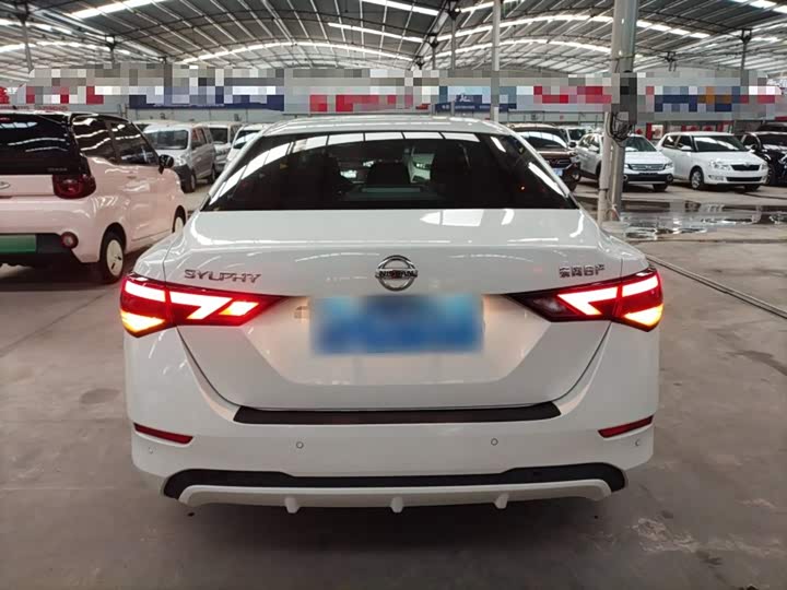 Фото 6 - Nissan Sylphy