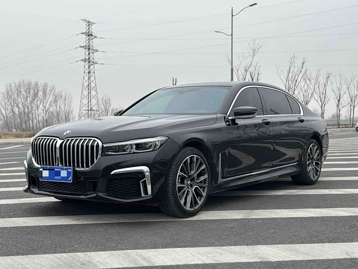 Фото 1 - BMW 7 Series