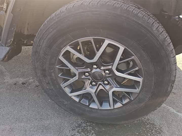 Фото 6 - Jeep Wrangler Hybrid