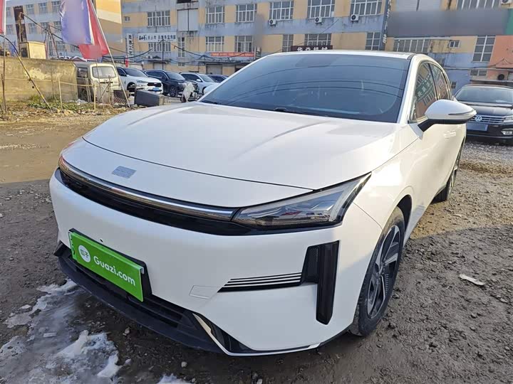 Фото 2 - Geely Galaxy L6