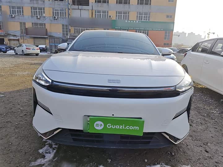 Фото 3 - Geely Galaxy L6