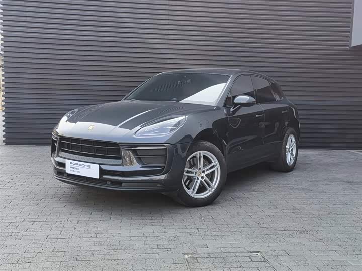 Фото 1 - Porsche Macan