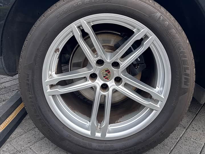 Фото 7 - Porsche Macan