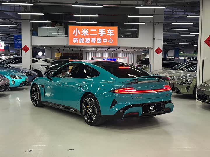 Фото 7 - Xiaomi SU7