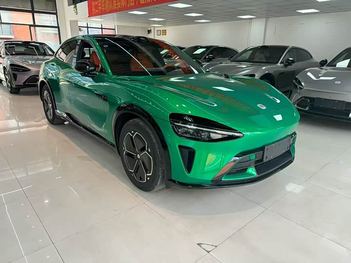 Фото 3 - Xiaomi YU7